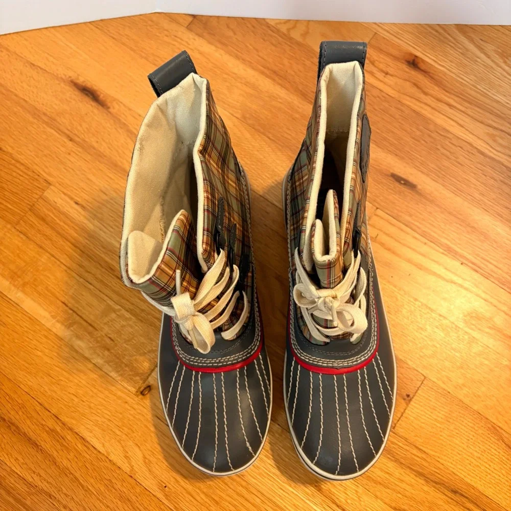 Sorel Tivoli Plaid Waterproof Winter Boots Blue Grey Tan Size 10